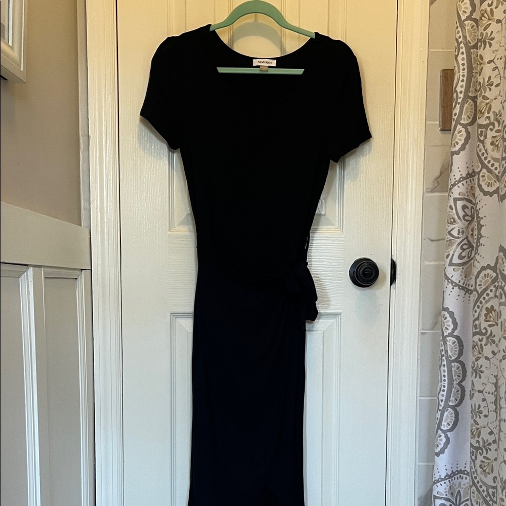 Calvin Klein Black Short-Sleeve Side Tie Maxi Dress